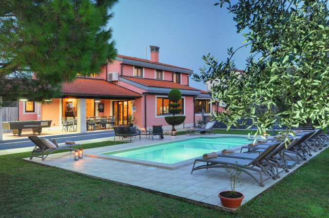 Villa Ines - exterior, Villa Aquarius and Villa Ines, Pula - Istria, with heated pools Pula