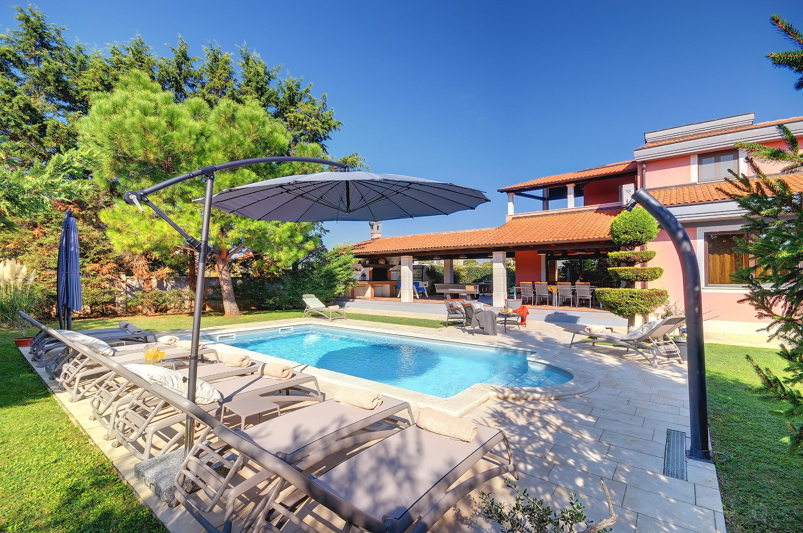 Villa Ines & Villa Aquarius - Luxury accommodation for a relaxing holiday with loved ones, Villa Aquarius and Villa Ines, Pula - Istria, with heated pools Pula